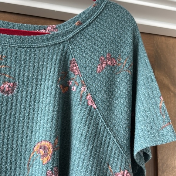 TORRID Womens 3X Waffle knit Top Shirt Green Floral Crew Neck cottagecore Cotton - Picture 4 of 9